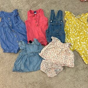 Old Navy/baby Gap baby girls size 6-12 month summer clothes